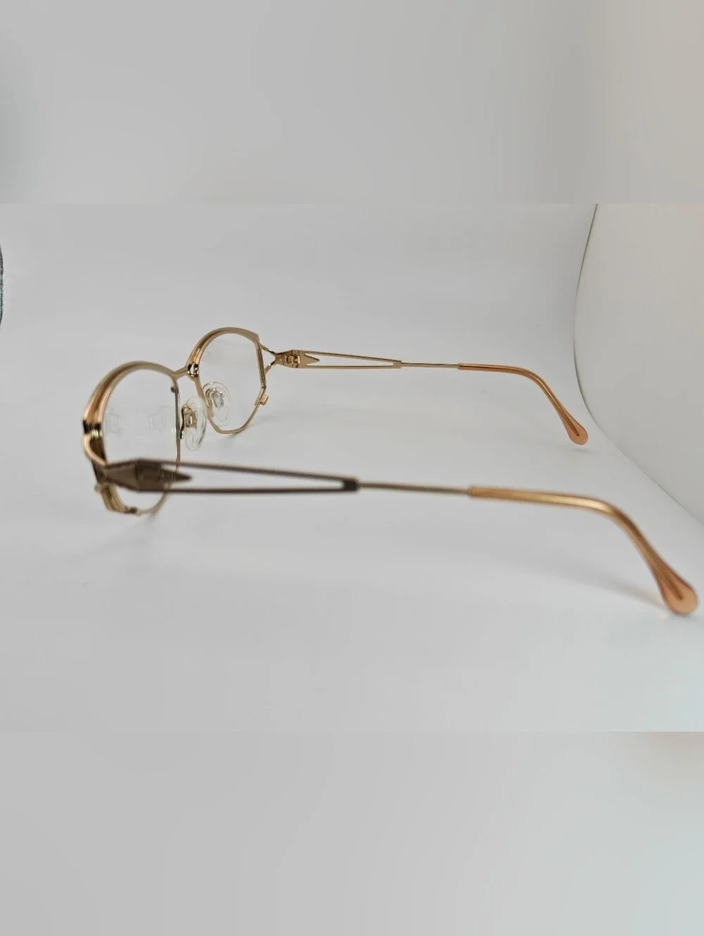 Cazal. Cazal 129. Col 923. Women's Gold Metal Cat-Eye Eyeglass Frame